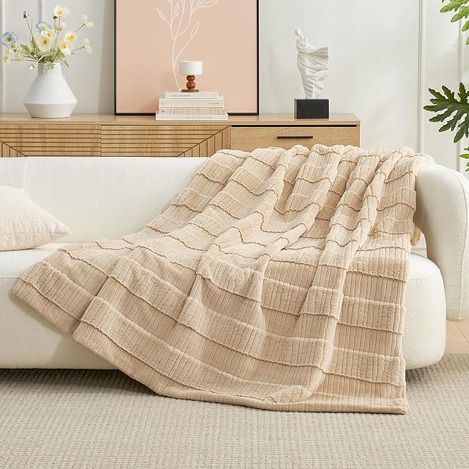 Amélie Home Luxury Striped Faux Fur Throw Blanket for Couch, Soft Cozy Fuzzy Fluffy Soft Plush Blankets Sofa Chair Gift Blankets for Women, 60"x80", Beige