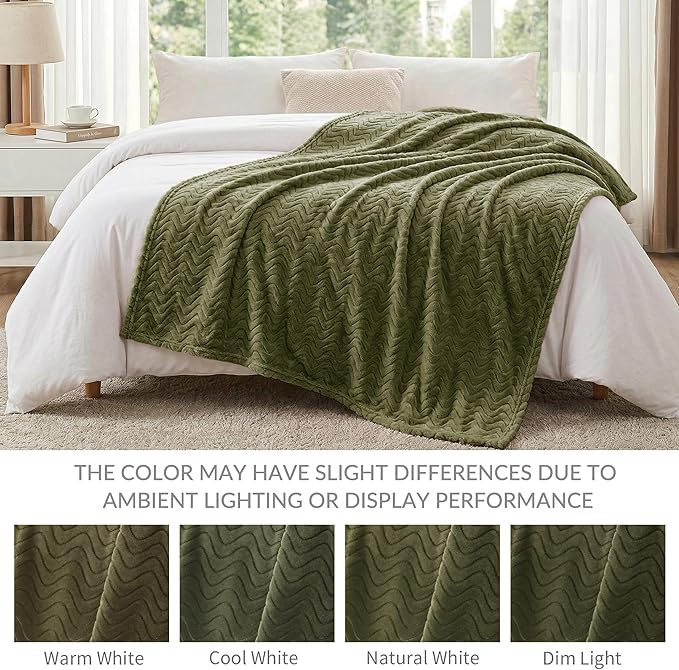 Exclusivo Mezcla Twin Blanket for Bed, Cozy Lightweight Fleece Blankets for All Season, Decorative Giftable Fuzzy Plush Wave Textured Suitable for Women, Men, Olive Green, 90x66 Inches