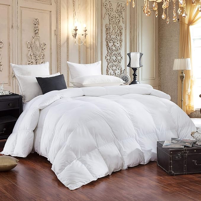 EGYPTIAN BEDDING 600-Thread-Count Egyptian Cotton Siberian Goose Down Comforter, 70 oz. Fill Weight, Solid White (King Size)
